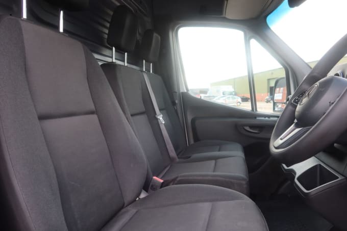 2025 Mercedes-benz Sprinter