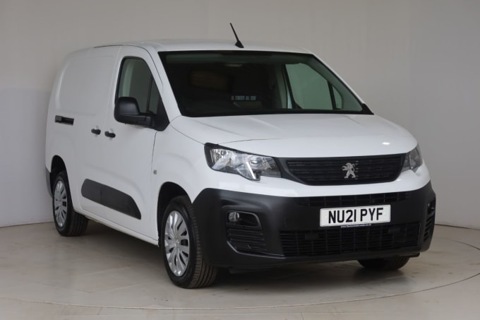 2025 Peugeot Partner