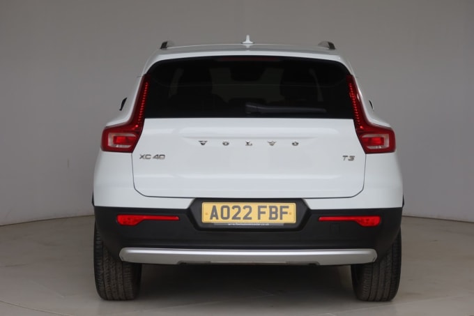 2025 Volvo Xc40