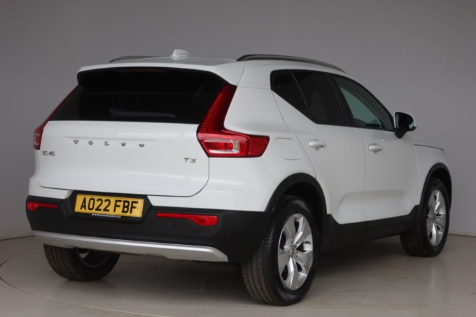2025 Volvo Xc40