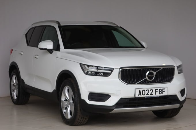 2025 Volvo Xc40