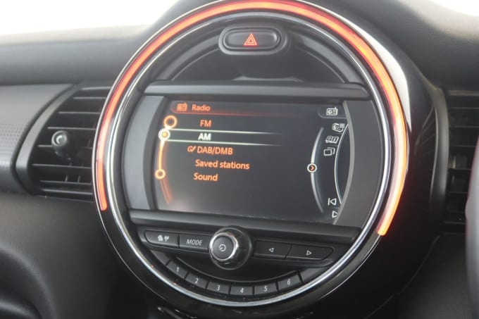 2025 Mini Hatch