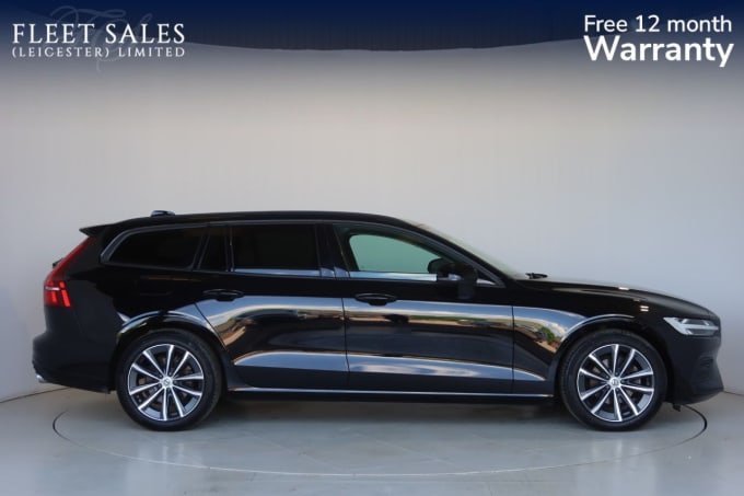 2025 Volvo V60