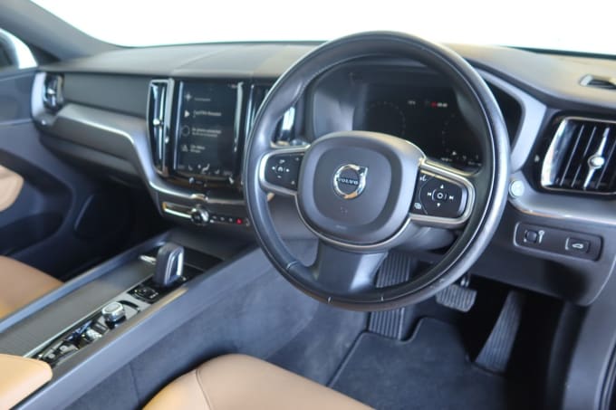 2025 Volvo Xc60