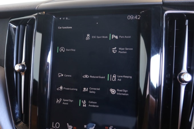 2025 Volvo Xc60
