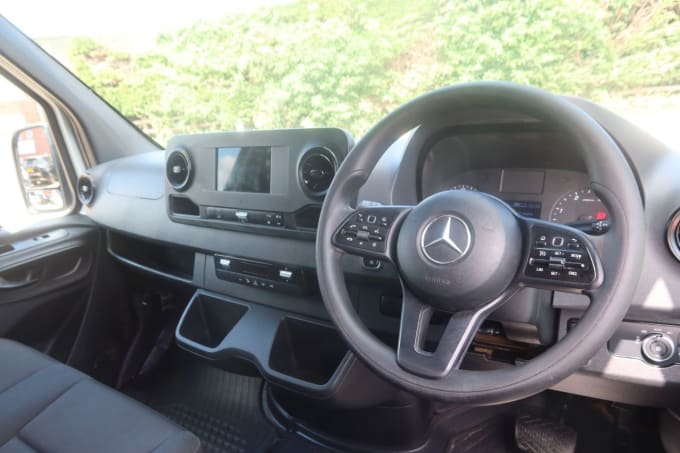 2025 Mercedes-benz Sprinter