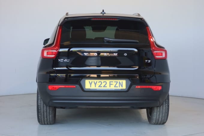 2025 Volvo Xc40