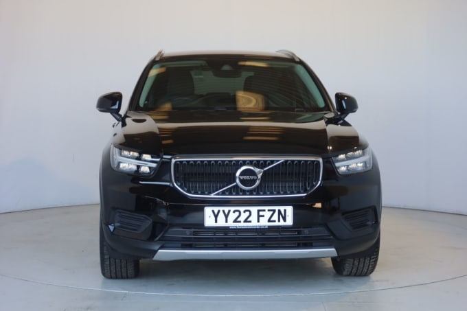 2025 Volvo Xc40