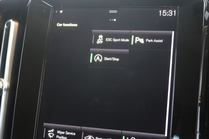 2025 Volvo Xc40