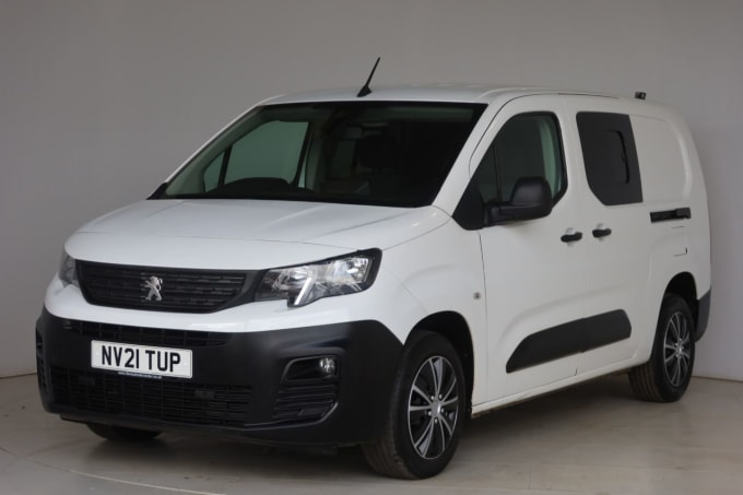 2025 Peugeot Partner