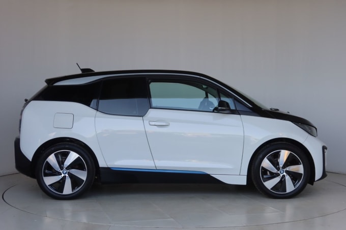 2025 BMW I3