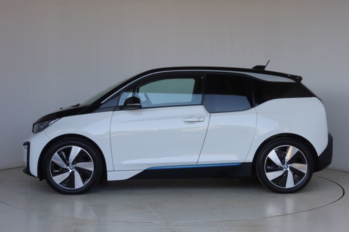 2025 BMW I3