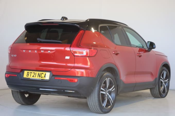2025 Volvo Xc40