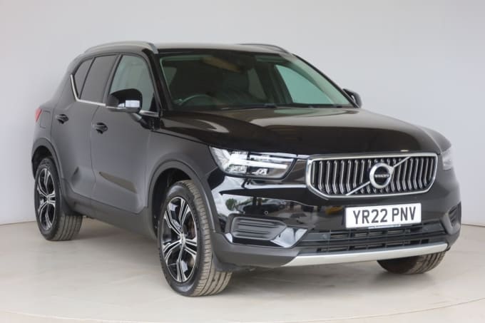 2025 Volvo Xc40