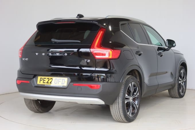 2025 Volvo Xc40