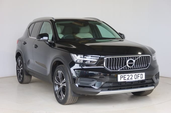 2025 Volvo Xc40