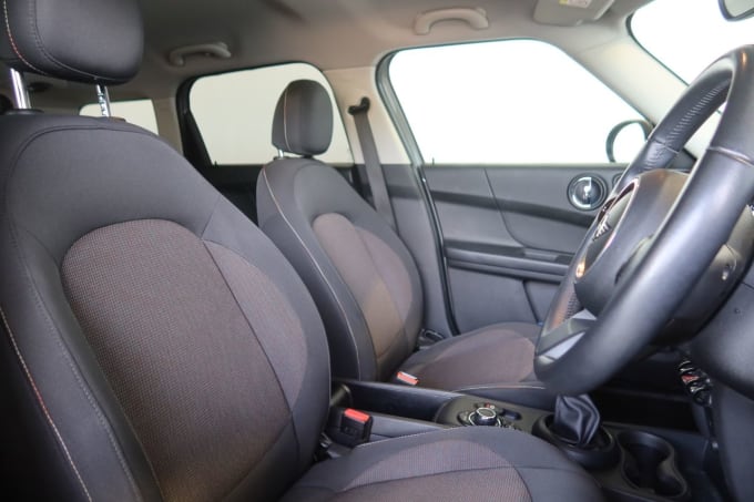 2025 Mini Countryman