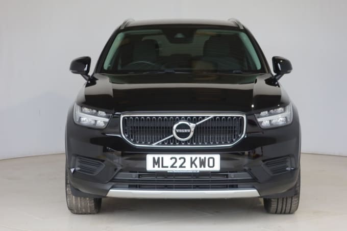 2025 Volvo Xc40
