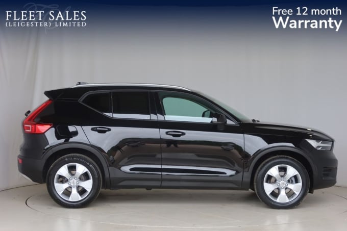 2025 Volvo Xc40
