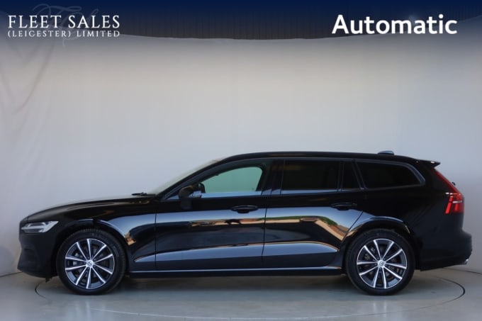 2025 Volvo V60