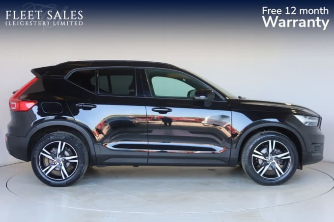 2025 Volvo Xc40