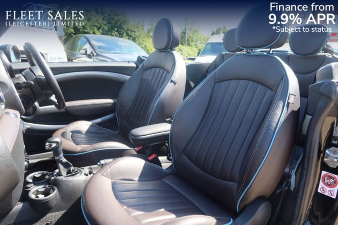 2025 Mini Convertible