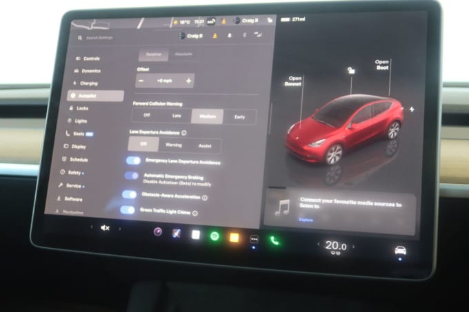 2025 Tesla Model Y