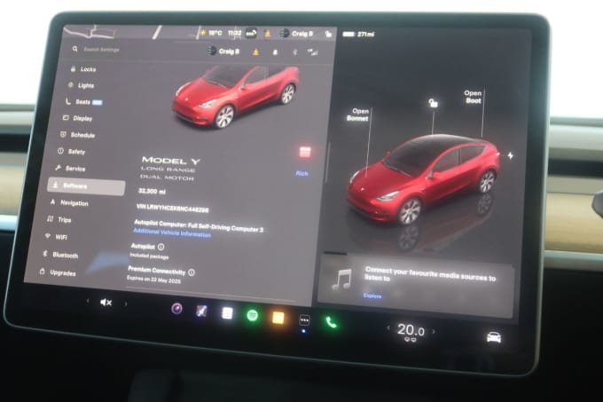 2025 Tesla Model Y