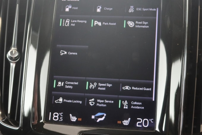 2025 Volvo Xc60
