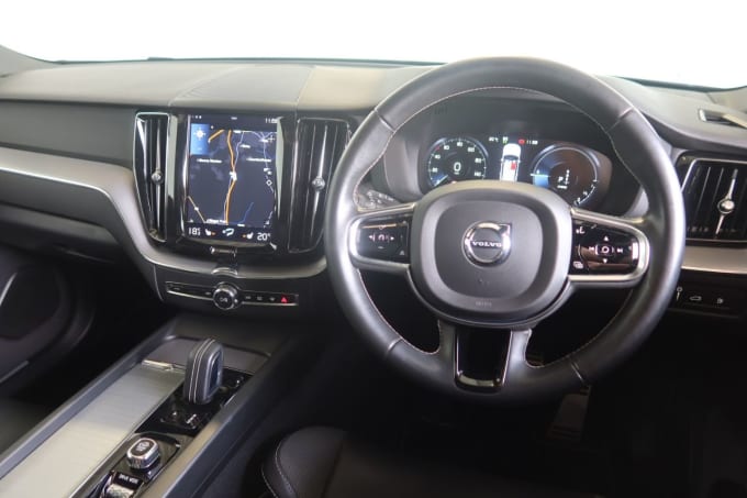 2025 Volvo Xc60