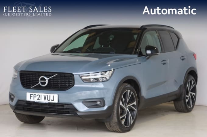 2025 Volvo Xc40