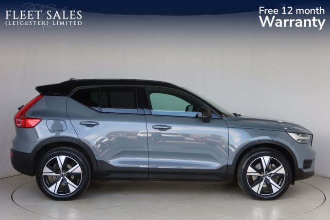 2025 Volvo Xc40