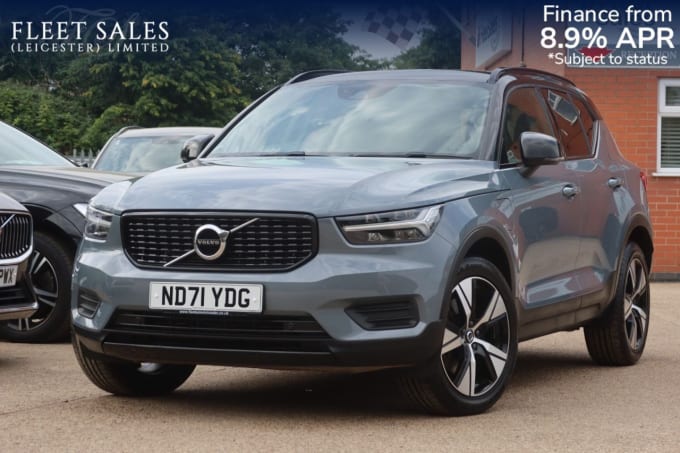 2025 Volvo Xc40