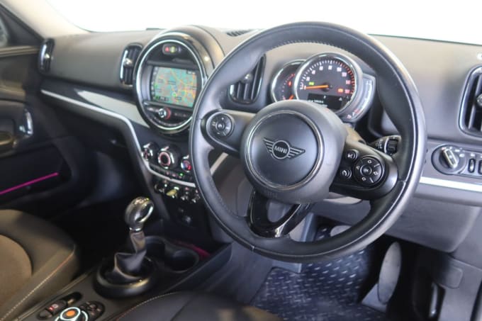 2025 Mini Countryman