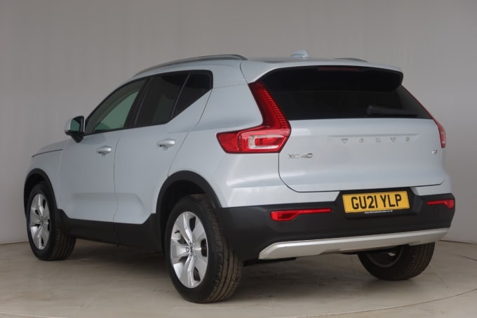 2025 Volvo Xc40