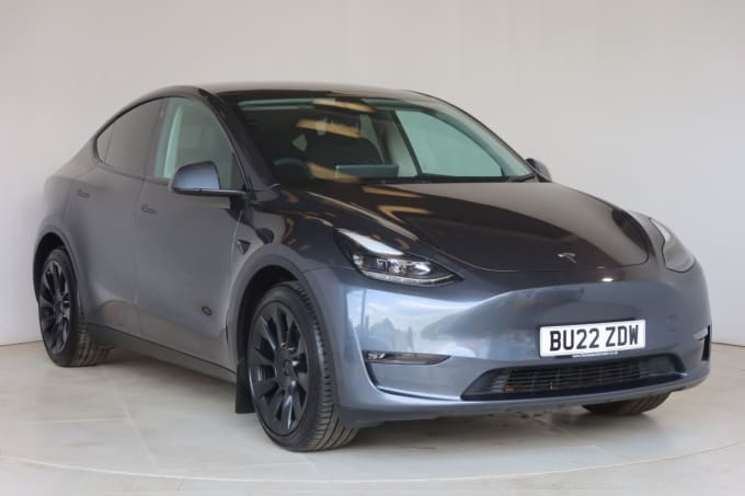 2025 Tesla Model Y