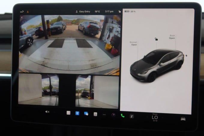 2025 Tesla Model Y