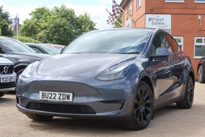 2025 Tesla Model Y