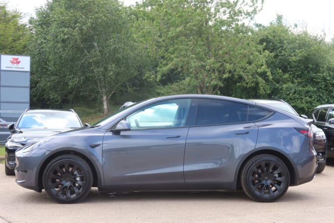 2025 Tesla Model Y