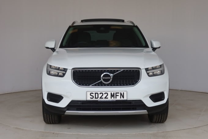 2025 Volvo Xc40