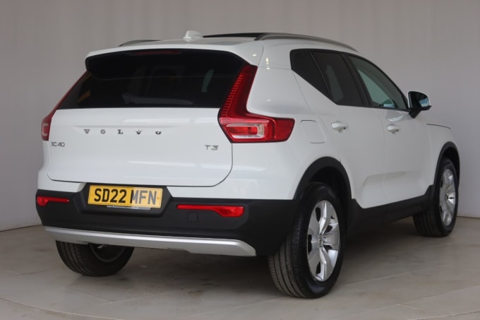 2025 Volvo Xc40