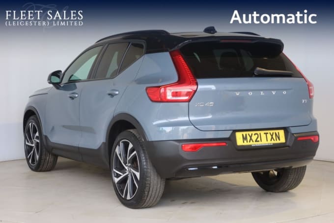 2025 Volvo Xc40