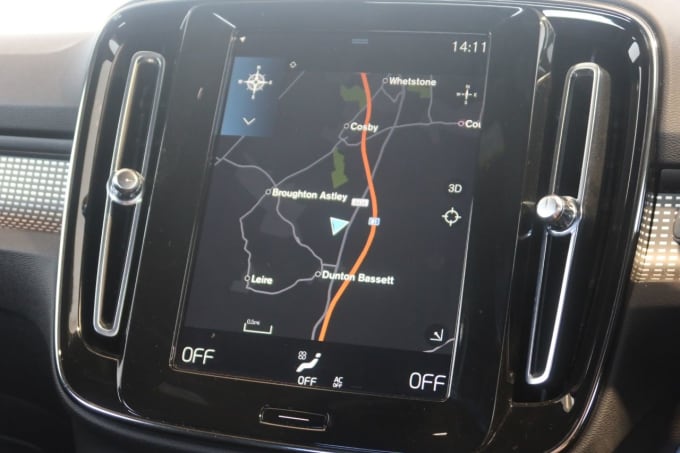 2025 Volvo Xc40