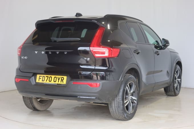2025 Volvo Xc40