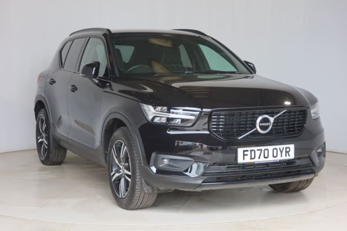 2025 Volvo Xc40