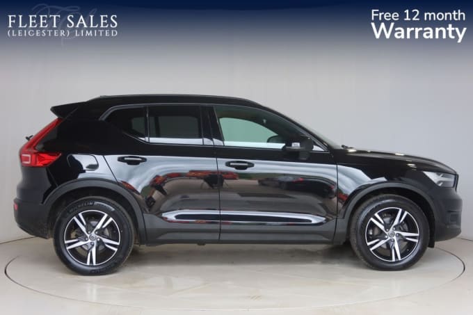 2025 Volvo Xc40