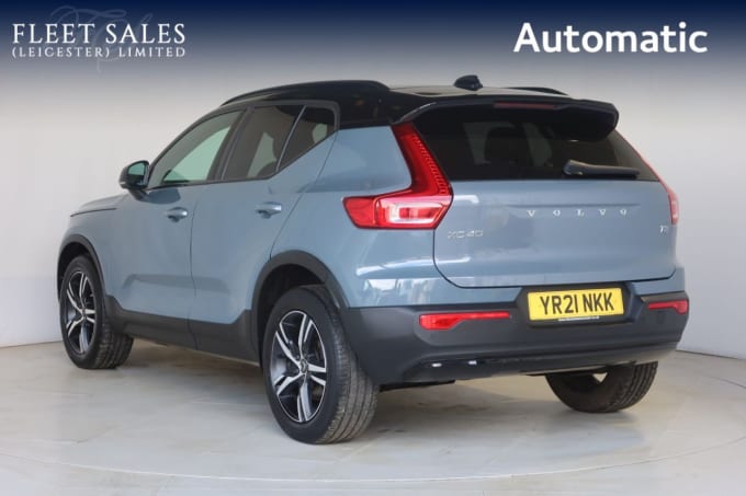 2025 Volvo Xc40