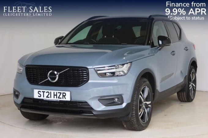 2025 Volvo Xc40