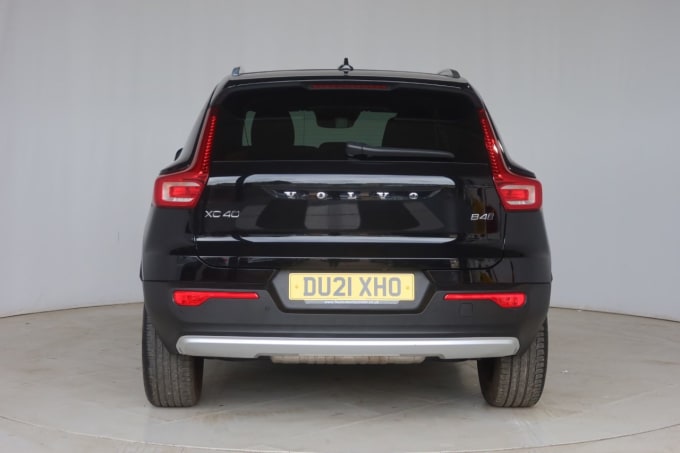 2025 Volvo Xc40
