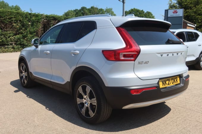 2025 Volvo Xc40
